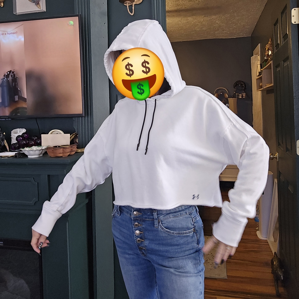 Under Armour White Cropped Hoodie Medium Boxy Oversized Fit